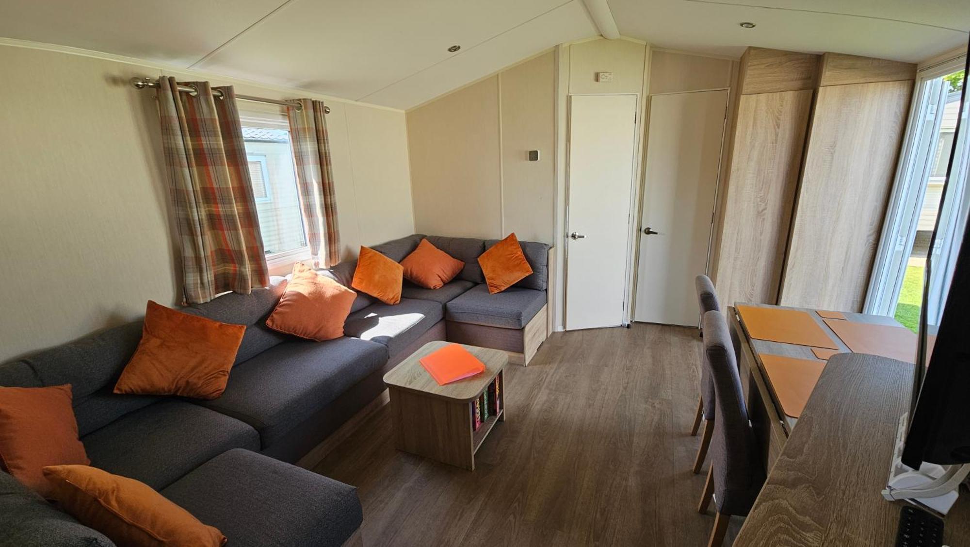 Kp Holiday Home Corton  Екстер'єр фото